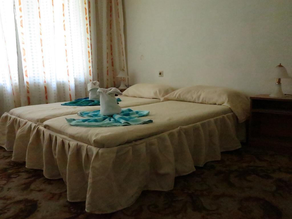 Hotel Tango Golden Sands Habitación foto