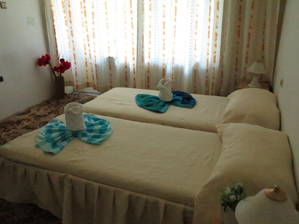 Hotel Tango Golden Sands Habitación foto
