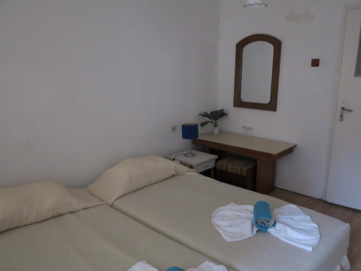 Hotel Tango Golden Sands Exterior foto